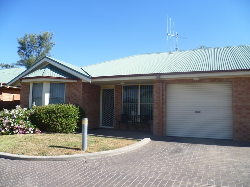 8 / 189 Clinton Street, Orange NSW 2800