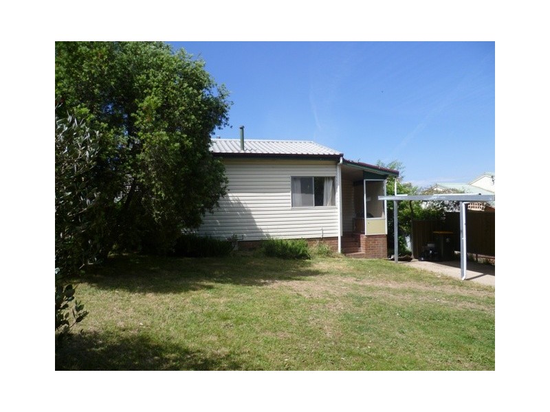 52  Churchill Avenue, Orange NSW 2800