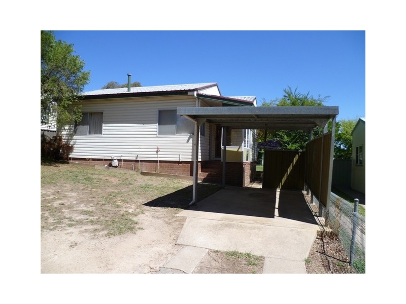 52  Churchill Avenue, Orange NSW 2800