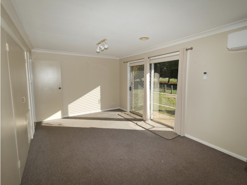 14 Bennett Lane, Orange NSW 2800