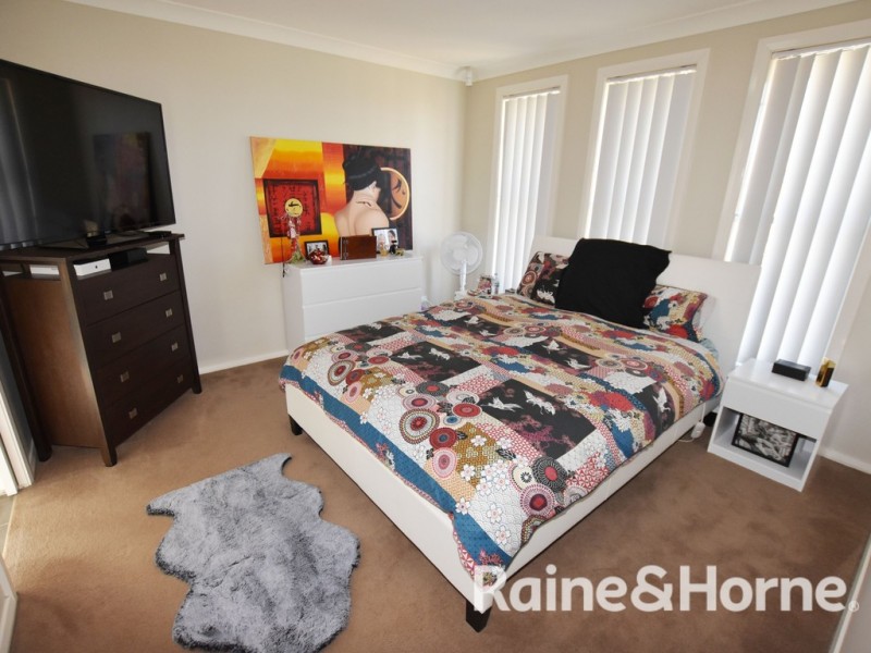 14 Onyx Place, Orange NSW 2800