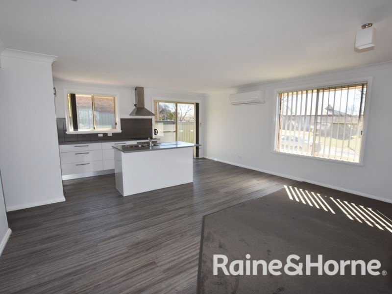 1 Amana Circuit, Orange NSW 2800