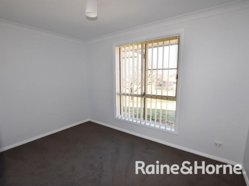1 Amana Circuit, Orange NSW 2800