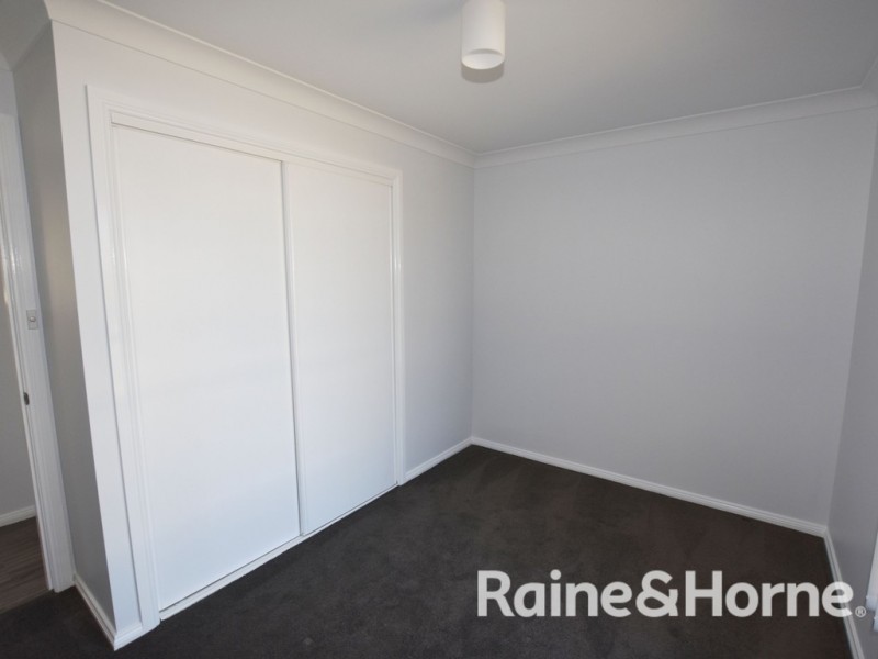 1 Amana Circuit, Orange NSW 2800