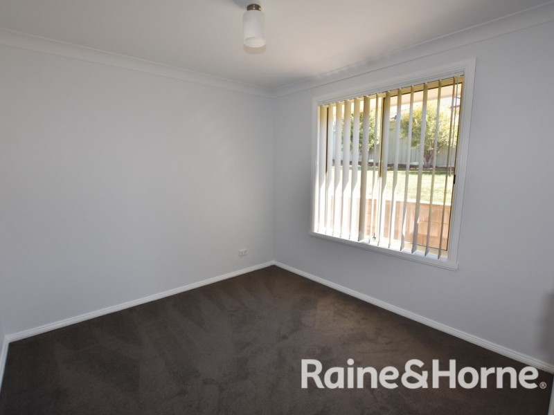 1 Amana Circuit, Orange NSW 2800