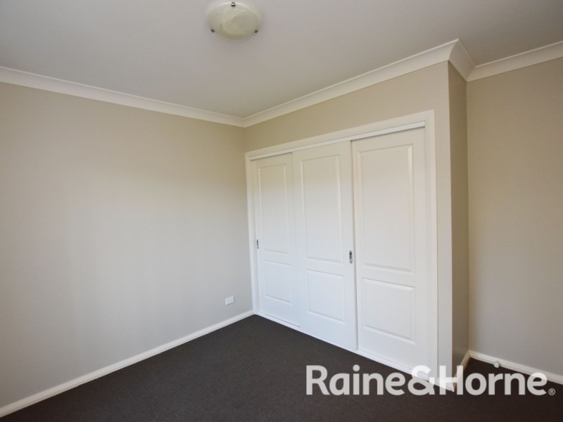 1 Romano Drive, Orange NSW 2800