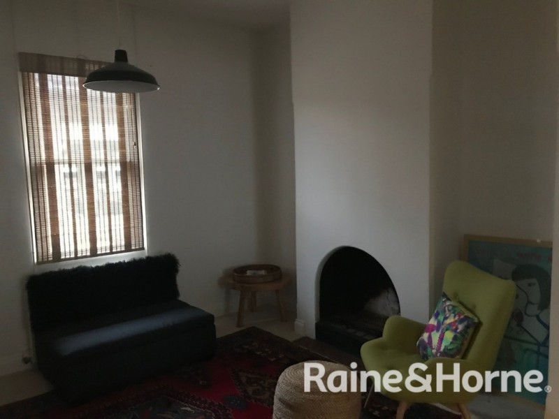 38 Clinton Street, Orange NSW 2800