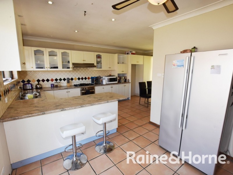 140 Matthews Avenue, Orange NSW 2800