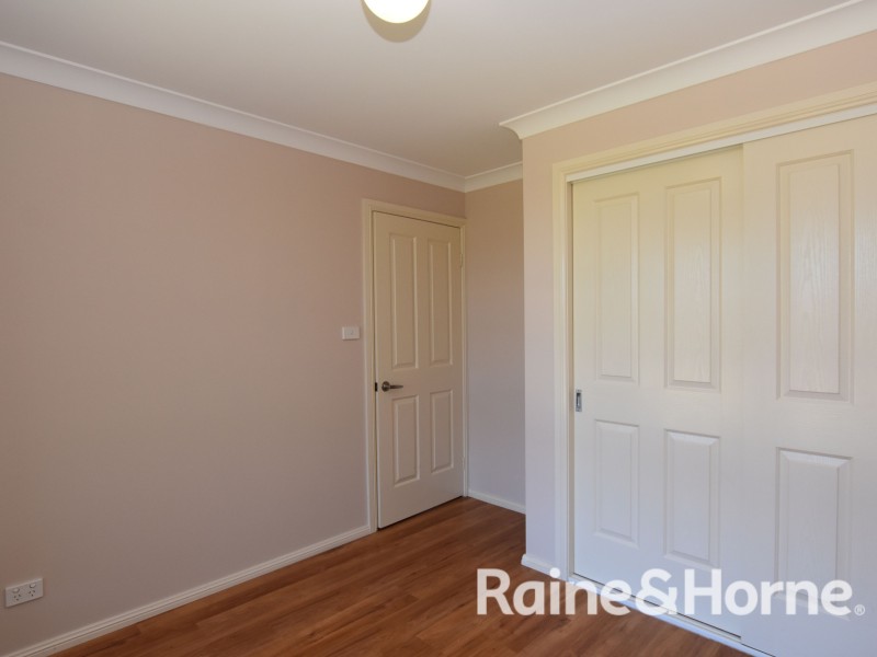 10 Etna Street, Orange NSW 2800