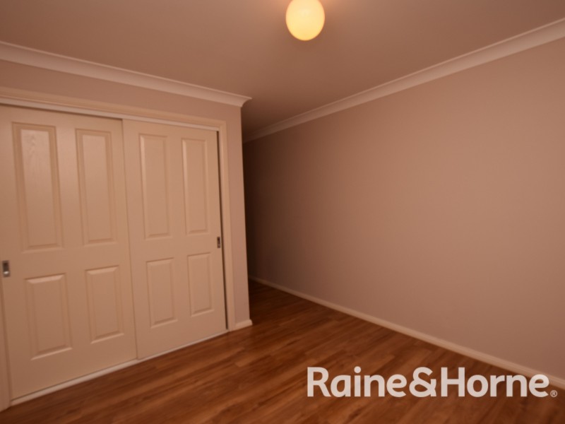 10 Etna Street, Orange NSW 2800