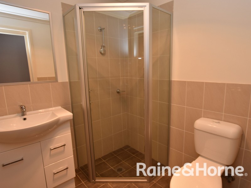 10 Etna Street, Orange NSW 2800