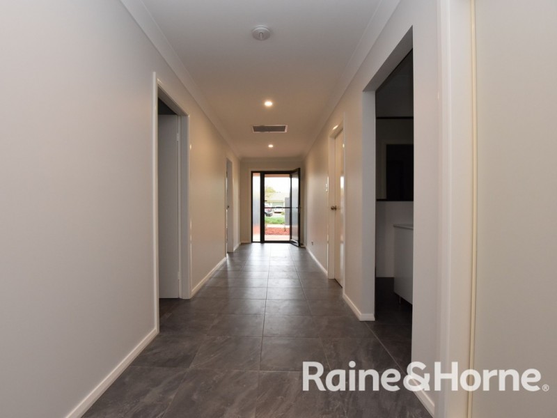 215A Hill Street, Orange NSW 2800