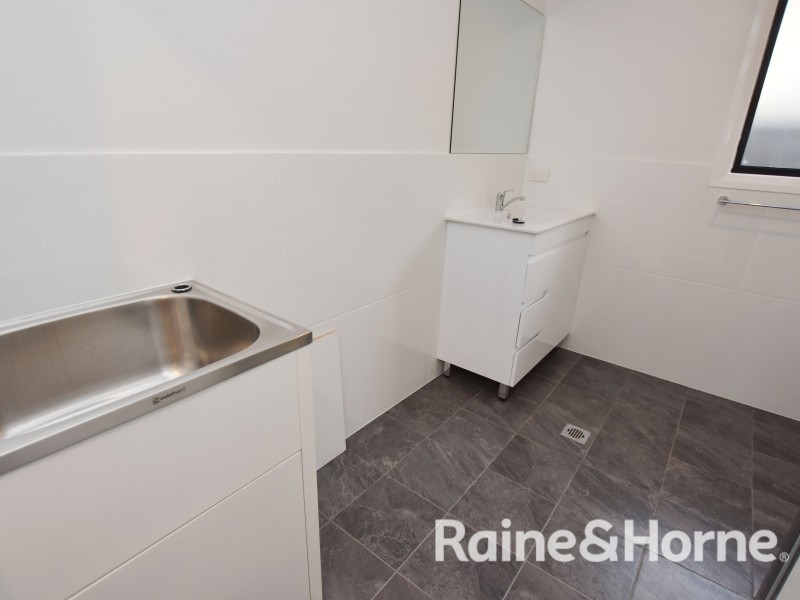 13a Platinum Drive, Orange NSW 2800