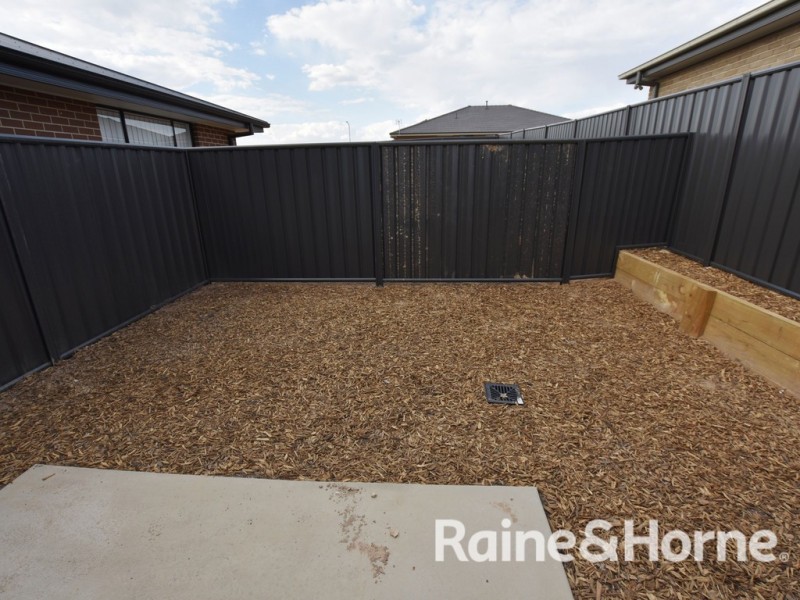 13a Platinum Drive, Orange NSW 2800