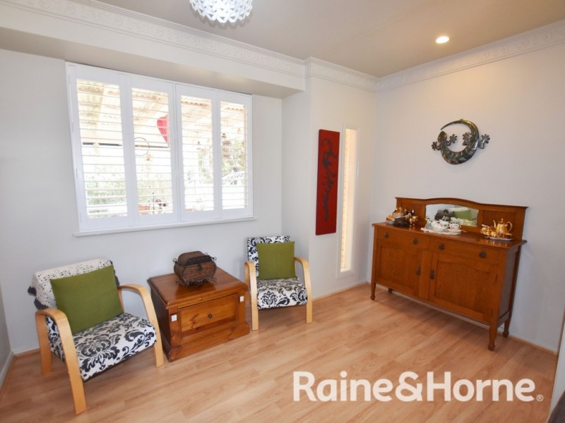 10 Murraba Close, Orange NSW 2800