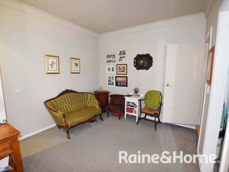 10 Murraba Close, Orange NSW 2800