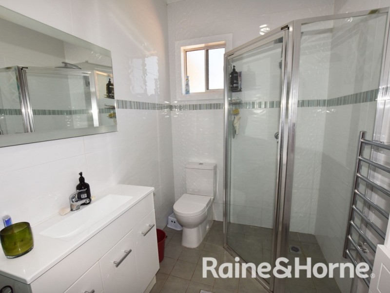 10 Murraba Close, Orange NSW 2800