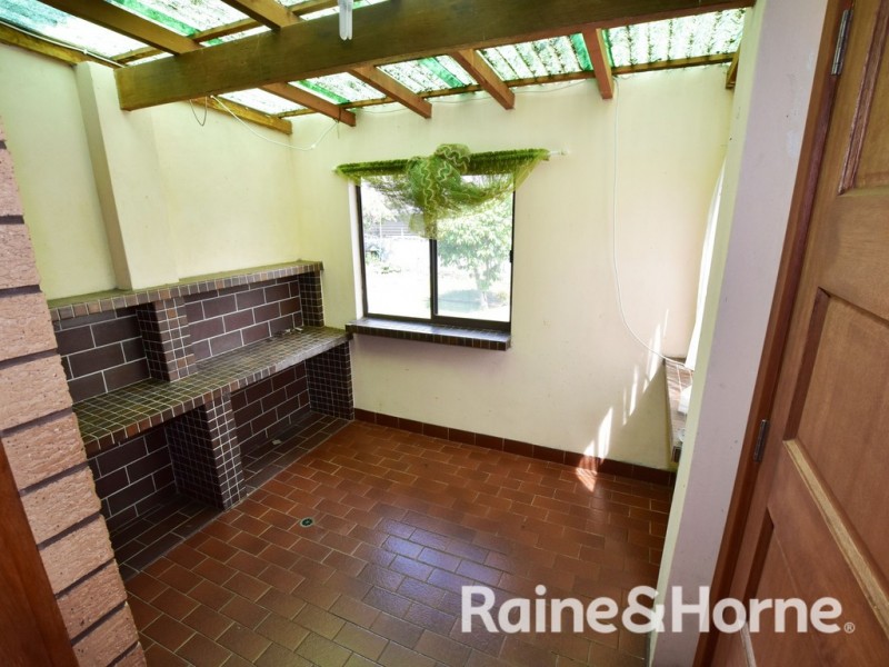 63 Park Street, Orange NSW 2800