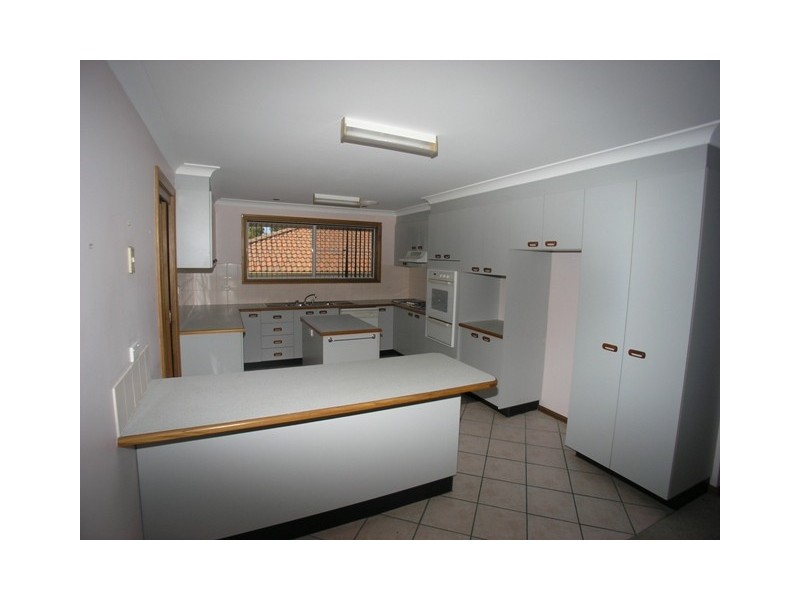 25 Bill Marshall Drive, Orange NSW 2800