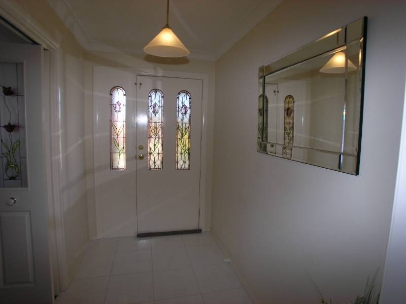 7 Saran Place, Orange NSW 2800