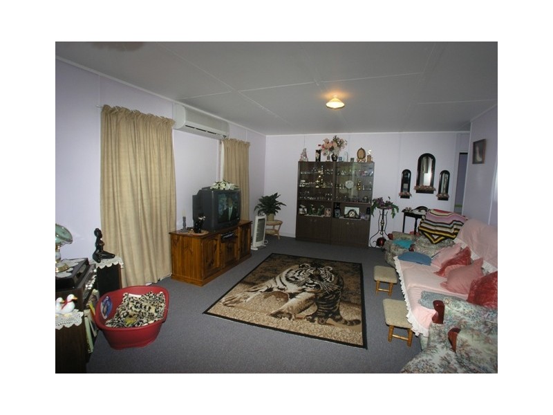 Spring Hill NSW 2800