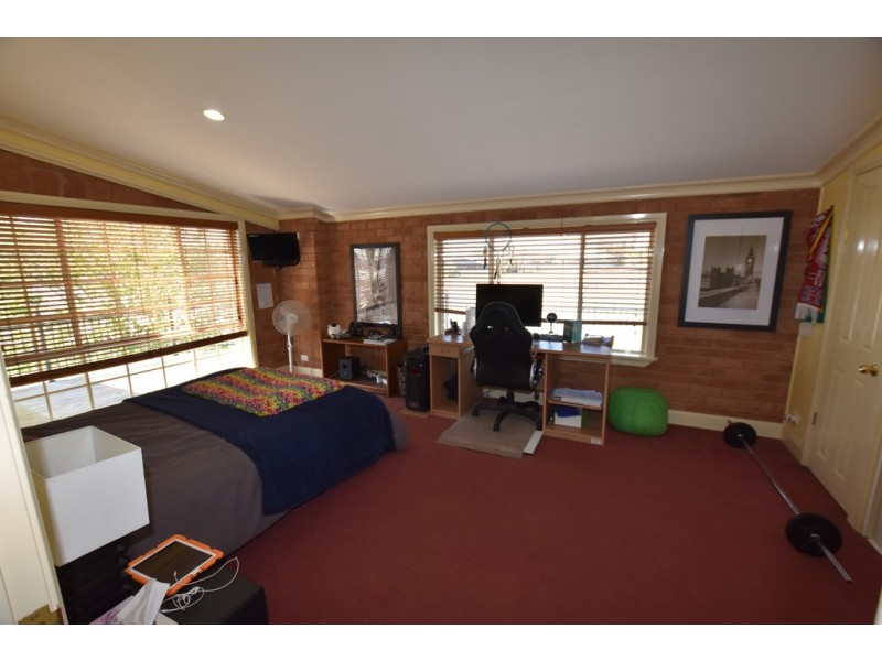 7 Eurawillah Street, Orange NSW 2800