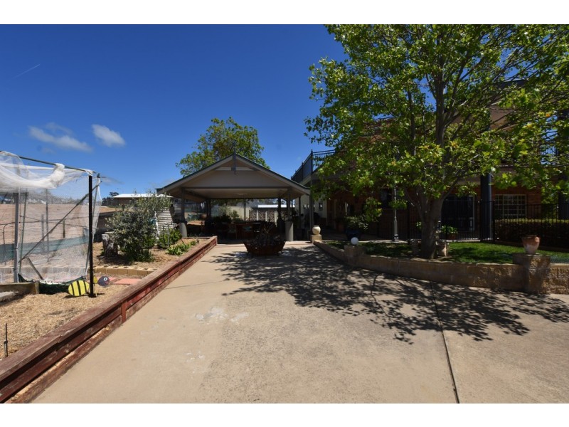 7 Eurawillah Street, Orange NSW 2800