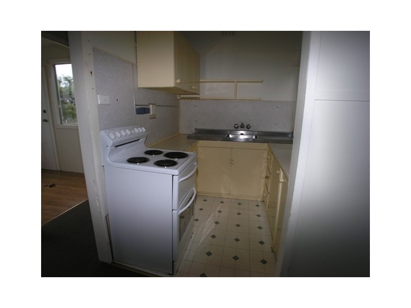 16 Moresby Street, Orange NSW 2800