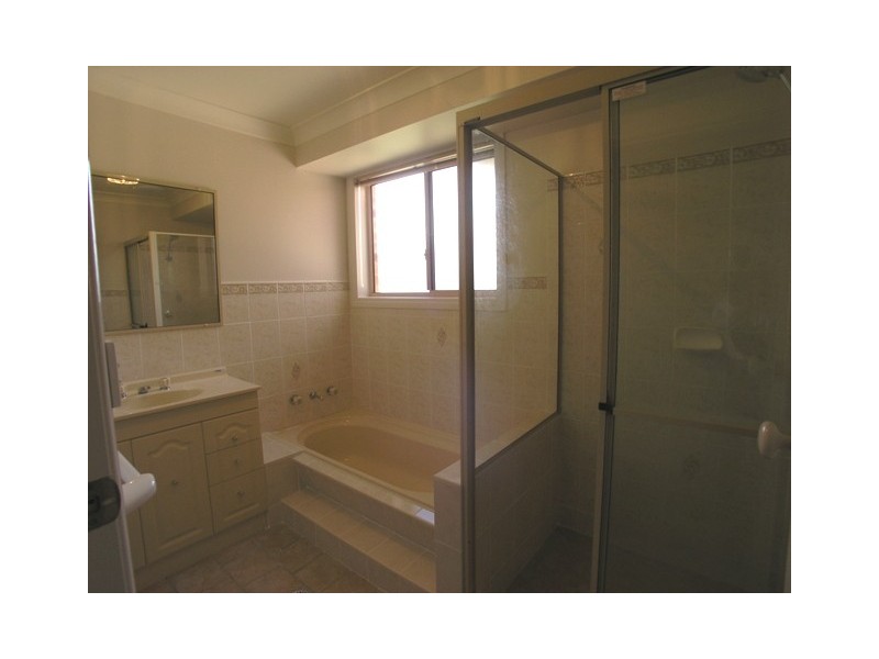 36 Northstoke Way, Orange NSW 2800