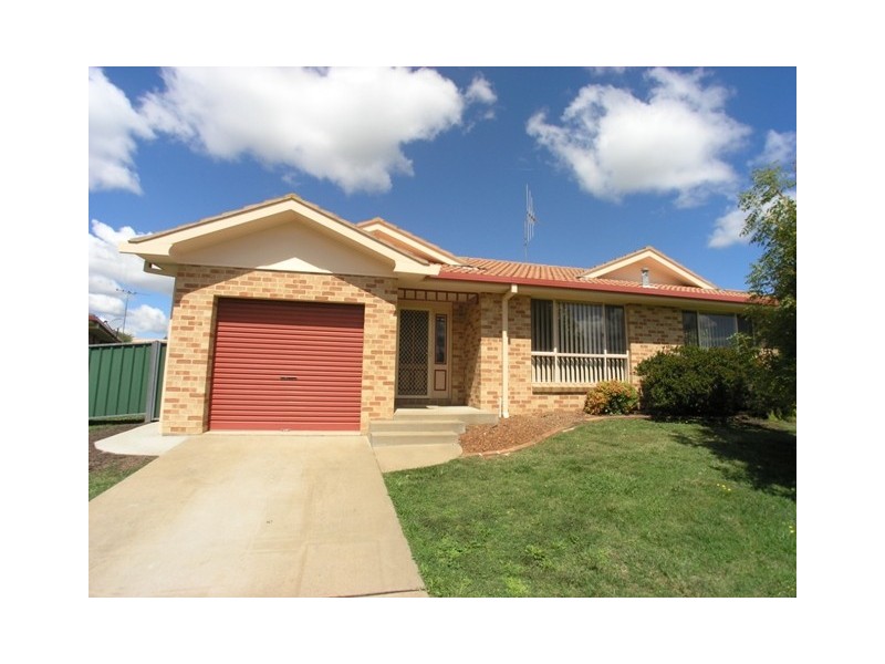 36  Northstoke Way and 6 Angus Place, Orange NSW 2800