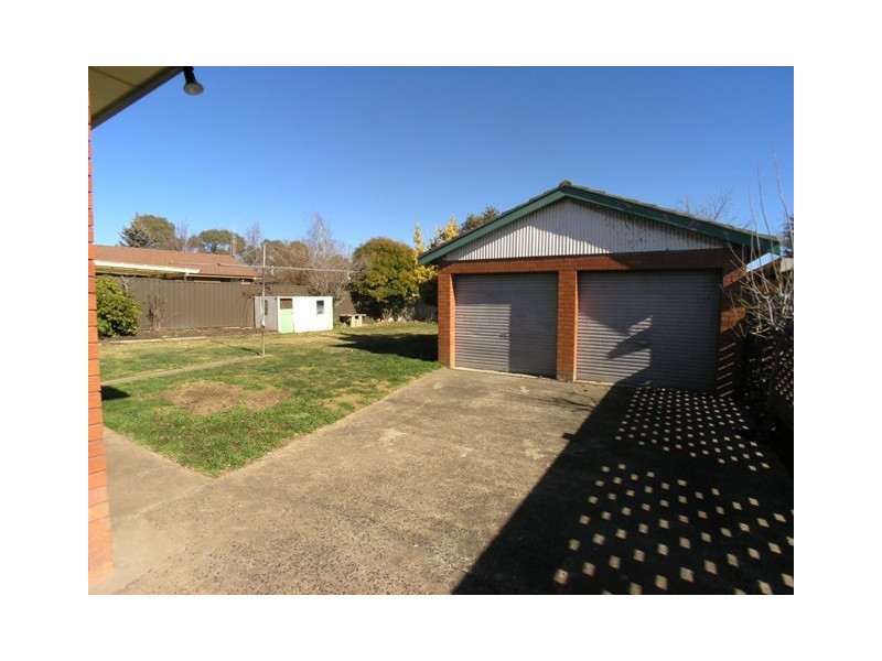 9 Cecil Road, Orange NSW 2800