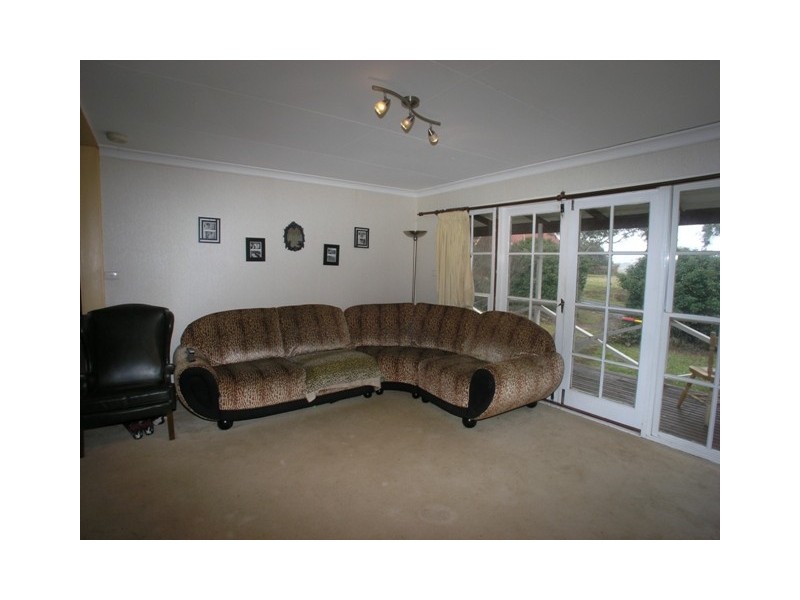 Spring Hill NSW 2800