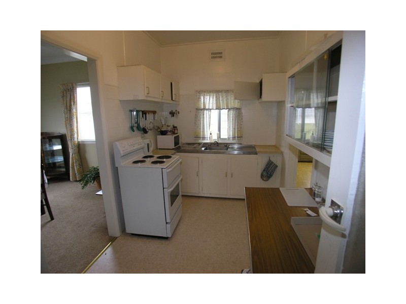 15 Bletchington Street, Orange NSW 2800