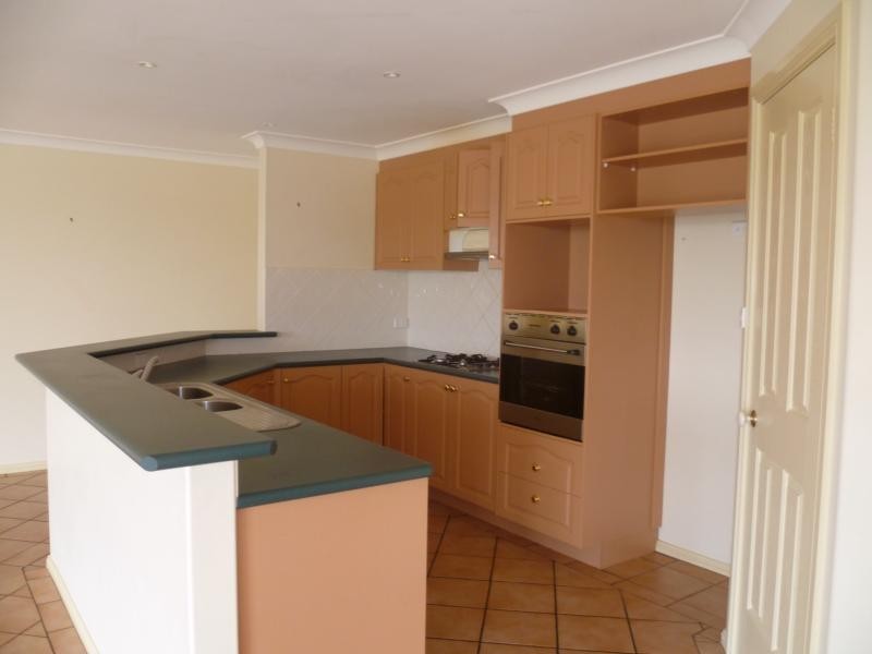 11 Blanche Avenue, Orange NSW 2800
