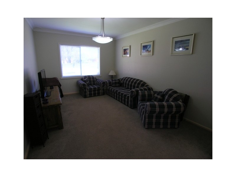 52 Bletchington Street, Orange NSW 2800