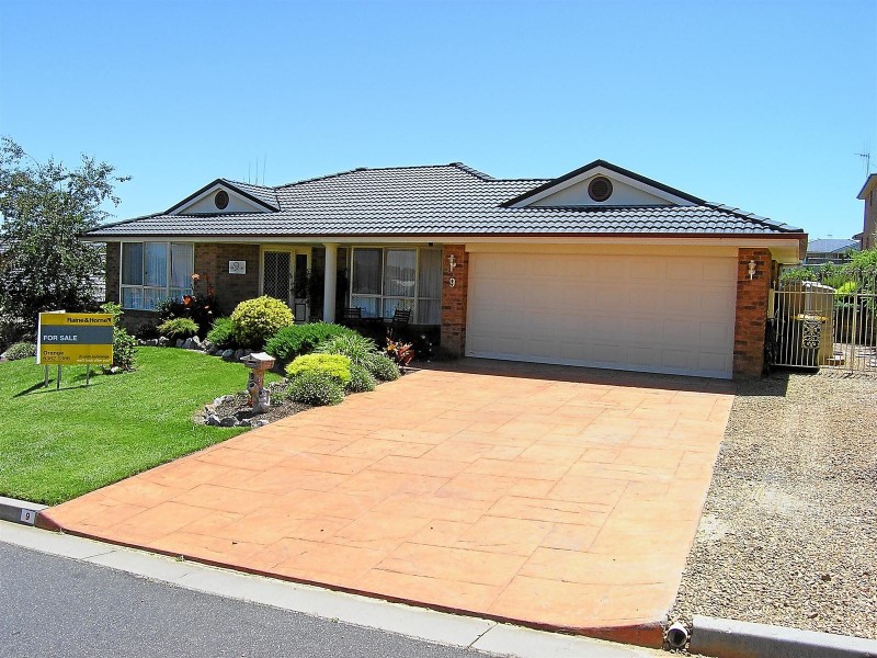 9 Olympic Drive, Orange NSW 2800