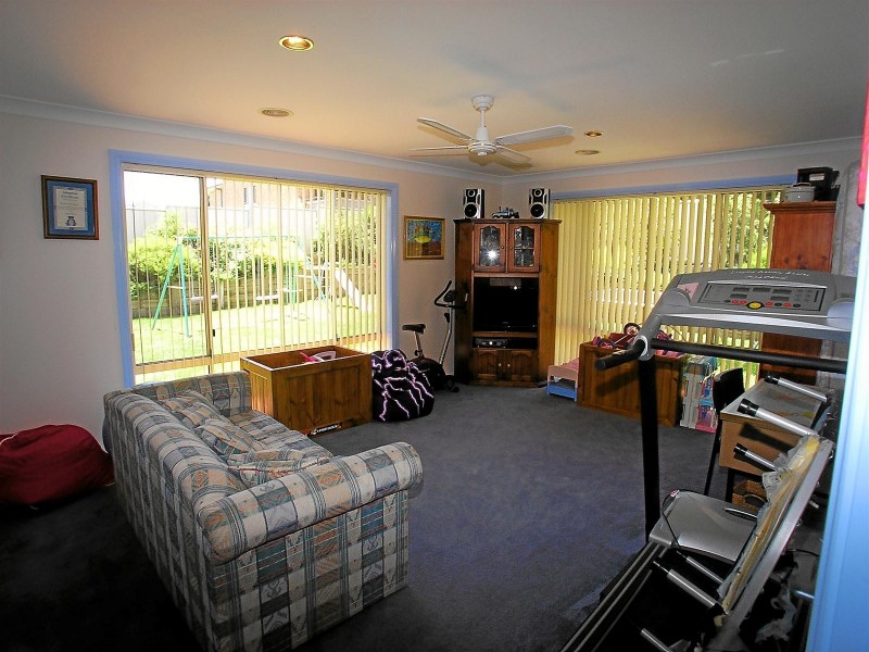 9 Olympic Drive, Orange NSW 2800