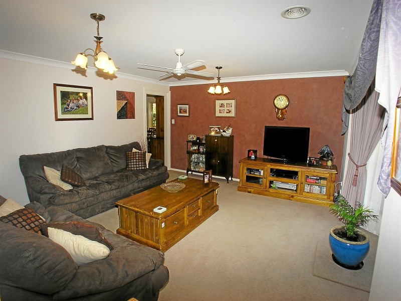 9 Olympic Drive, Orange NSW 2800