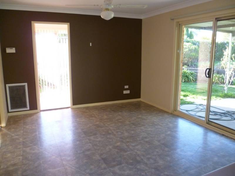 2 Melville Place, Orange NSW 2800