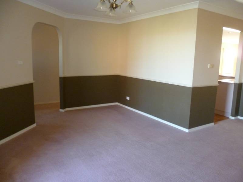 2 Melville Place, Orange NSW 2800