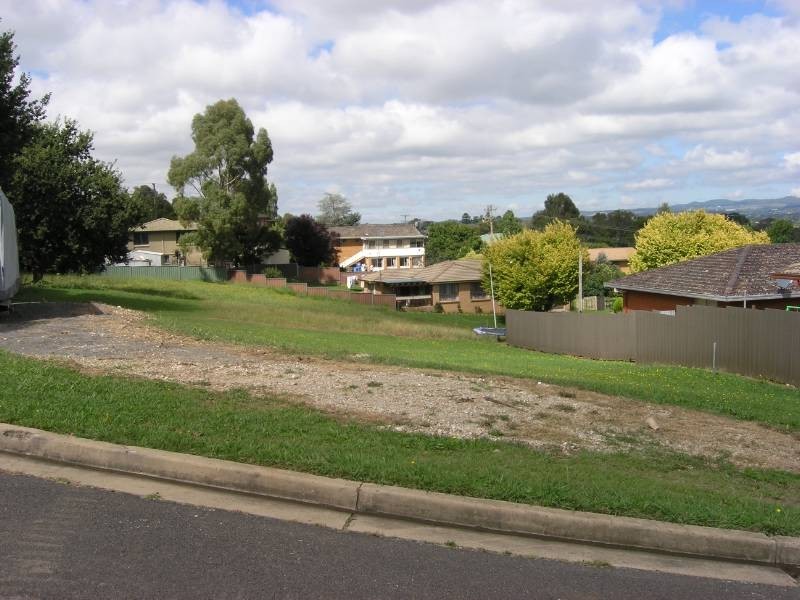 96 Bletchington Street, Orange NSW 2800