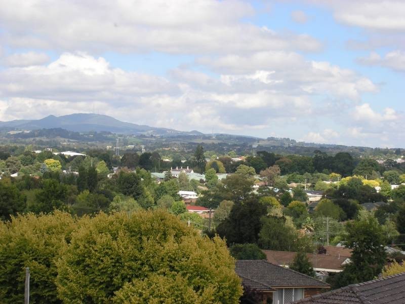 96 Bletchington Street, Orange NSW 2800