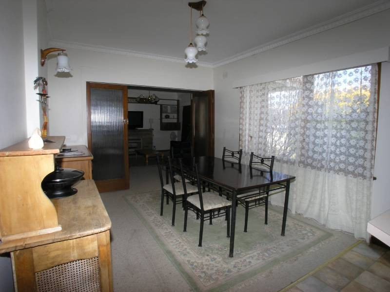 136 Moulder Street, Orange NSW 2800