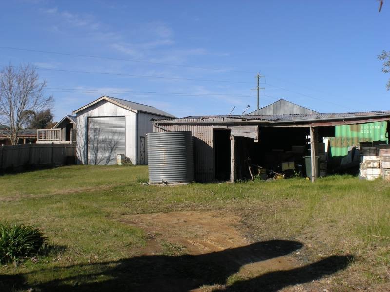 114 Kearneys Drive, Orange NSW 2800
