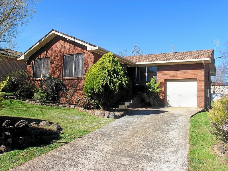 25 Rawle Avenue, Orange NSW 2800