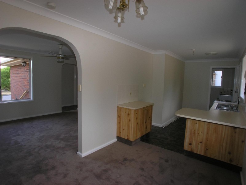 25 Rawle Avenue, Orange NSW 2800