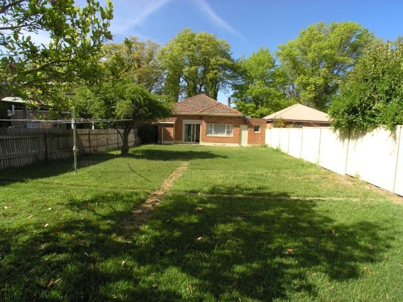 19 National Avenue, Orange NSW 2800