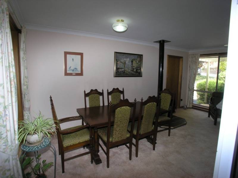 42 Sundew Circuit, Orange NSW 2800