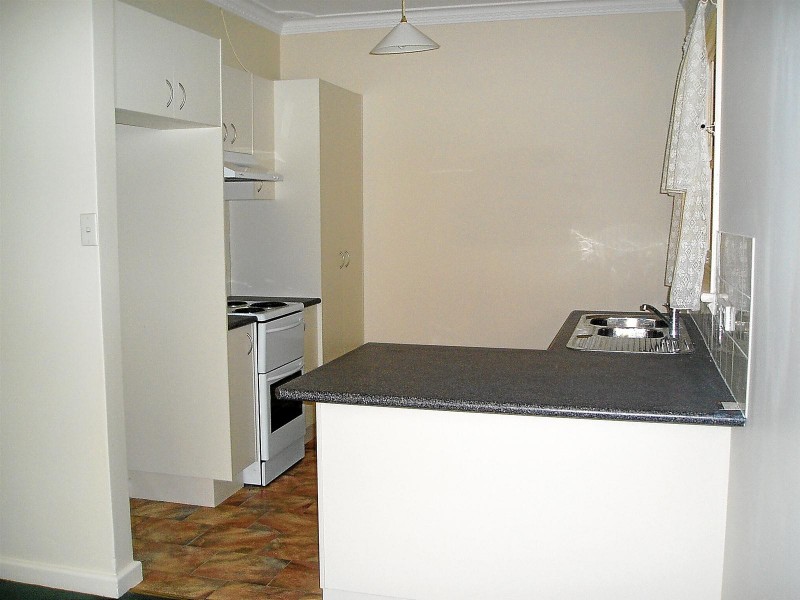 25 Racecourse Road, Orange NSW 2800