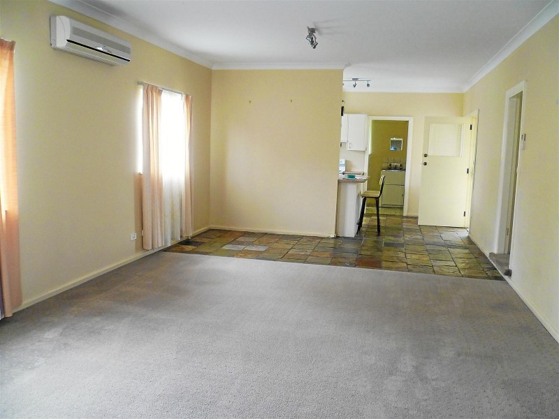 15 Elizabeth Street, Spring Hill NSW 2800
